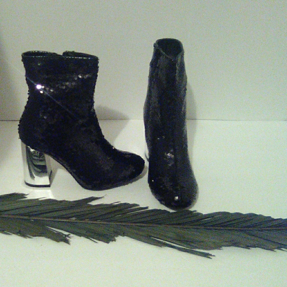Women Boots